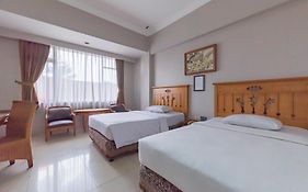 Hotel Yehezkiel Surapati Mitra Reddoorz